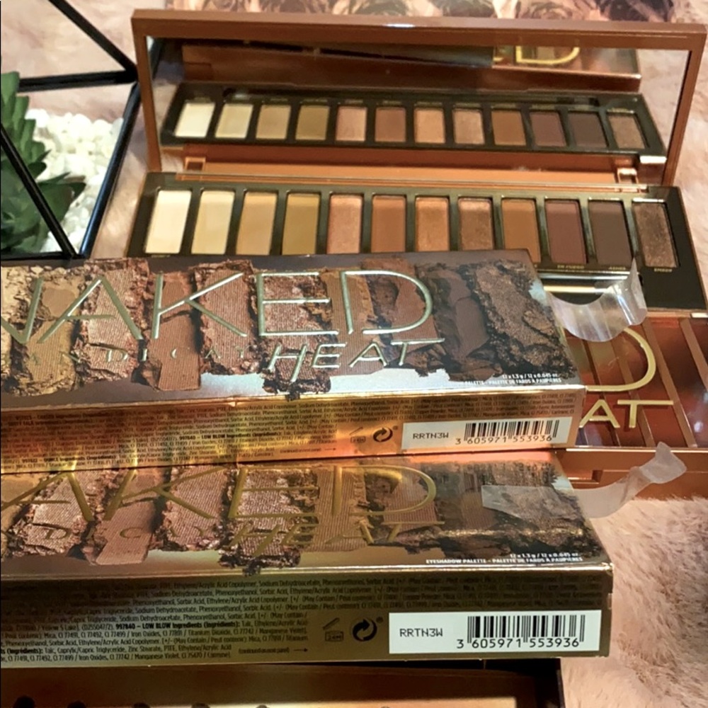 Urban Decay Heat - Picture 16 of 16